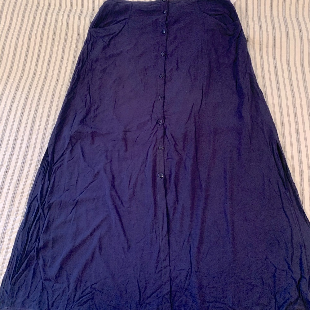 Button down skirt NWT